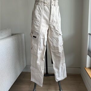 BDG Urban Outfitters Relaxed Skate Jean in Ecru